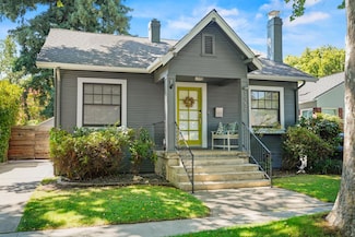 1956 4th Ave, Sacramento, CA 95818