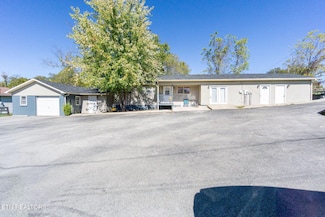 514 Flatt Spur Rd Unit A & B, Jamestown, TN 38556