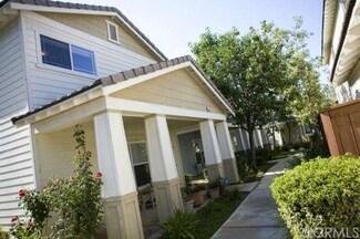 53 Orangewood Ct, Redlands, CA 92373