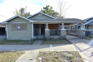 913 E 28th Ave, Tampa, FL 33605
