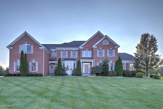 22 Ridgeview Way, Allentown, NJ 08501