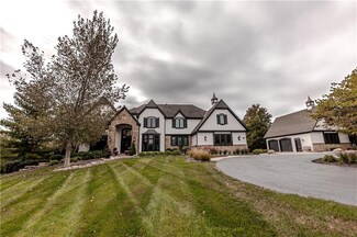 11225 W 187th St, Spring Hill, KS 66083