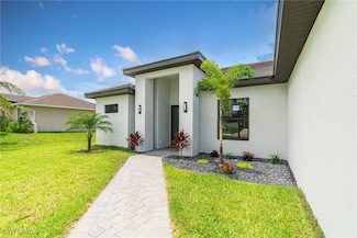 212 SW 19th Terrace, Cape Coral, FL 33991