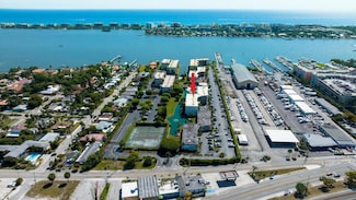 300 Waterway Dr S Unit 405, Lantana, FL 33462