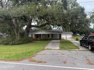 4027 Shell Point Rd, Beaufort, SC 29906