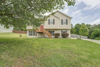 257 Pinewood Dr, Rock Spring, GA 30739