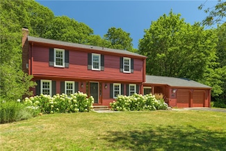 111 Juniper Dr, North Kingstown, RI 02852