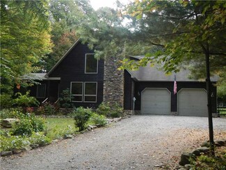 209 Modoc Trail, Mercer, PA 16137