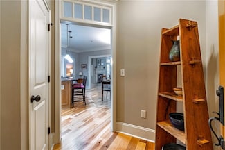 825 Highland Ln NE Unit 1105, Atlanta, GA 30306