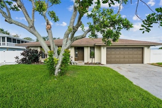 2204 78th St W, Bradenton, FL 34209