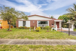 1706 N 45th Ave, Hollywood, FL 33021