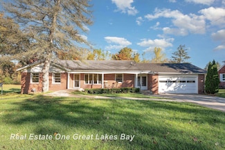 4719 Baker Rd, Bridgeport, MI 48722