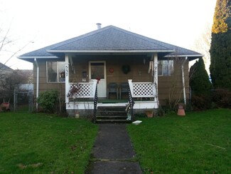 537 16th Ave, Longview, WA 98632