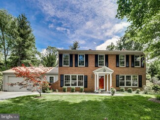 4904 Flower Valley Dr, Rockville, MD 20853