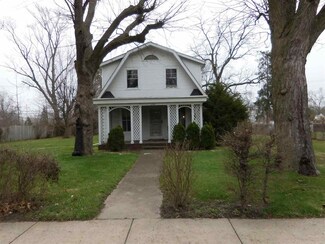 1338 N Olive St, South Bend, IN 46628