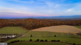 742 High Rock Rd, Raphine, VA 24472