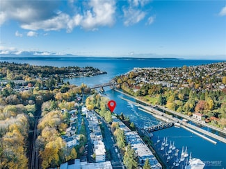 3200 W Commodore Way Unit 101, Seattle, WA 98199