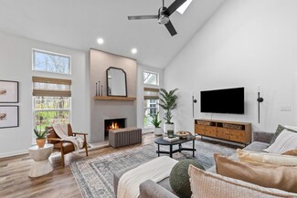 4443 Wooded Nook Dr, New Albany, OH 43054