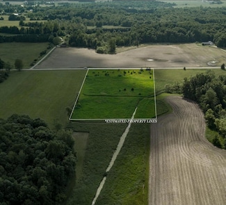 9717 S Hillsdale Rd, Hillsdale, MI 49242