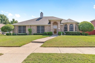 3010 Chalkstone Dr, Rowlett, TX 75088
