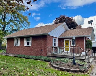 1686 Linden Ave, North Tonawanda, NY 14120