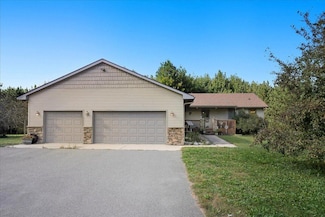 906 131st Ave, New Richmond, WI 54017