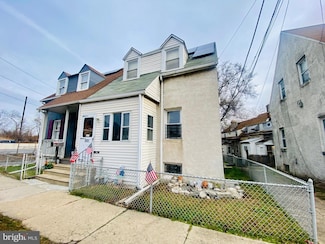 1305 Ridley Ave, Chester, PA 19013