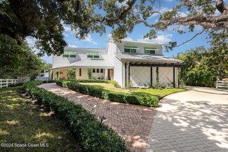 5856 Riverside Dr, Melbourne Beach, FL 32951