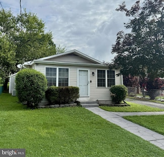 124 E 15th St, Front Royal, VA 22630