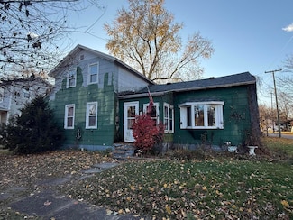 402 S Madison St, Marshall, MI 49068