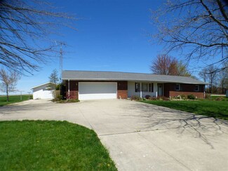 7784 E Old Us Highway 50, Montgomery, IN 47558