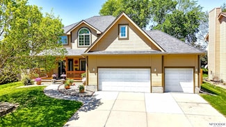 11808 S 53rd Ave, Papillion, NE 68133