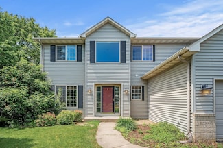 12306 Crown Hill Ct, Burnsville, MN 55337