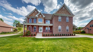 4050 Oak Pointe Dr, Pleasant View, TN 37146