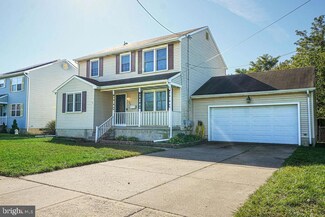 464 Colonial Rd, Bellmawr, NJ 08031