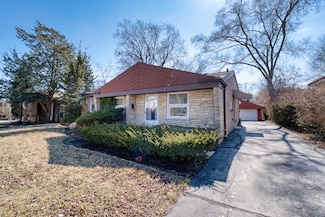 3131 Hill Ln, Wilmette, IL 60091