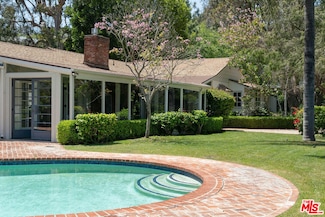 7321 Woodrow Wilson Dr, Los Angeles, CA 90046