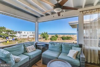 2 Saulsbury St Unit 5, Dewey Beach, DE 19971