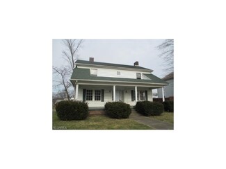 539 Mill St, New Lexington, OH 43764