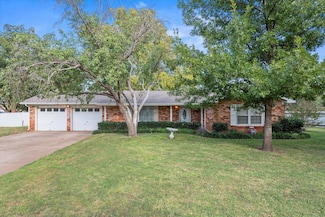 909 S Hockley, Sundown, TX 79372