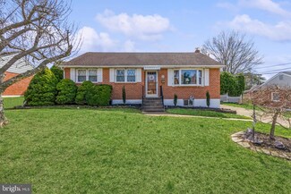 2213 Saint James Dr, Wilmington, DE 19808