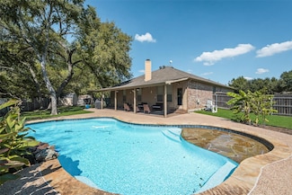 801 New York Ave, Midlothian, TX 76065