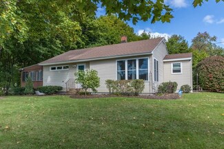 81 Douglas Rd, Gardner, MA 01440