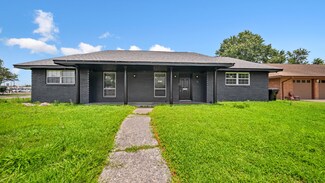3901 Freeton St, Houston, TX 77034