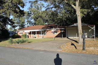 102 Dennis Dr, Warner Robins, GA 31093