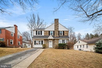 208 Greenbriar Ln, Havertown, PA 19083