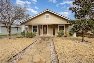 2749 Gladstone Dr, Dallas, TX 75211