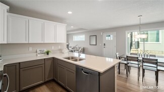 825 Linden St, Carlisle, IA 50047