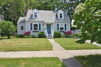 45 Modena Ave, Providence, RI 02908