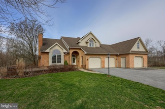 333 Quittie Park Dr, Annville, PA 17003